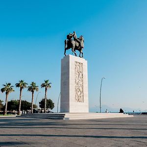 Chiaia Premium Flat, Naples Center, Near Seaside